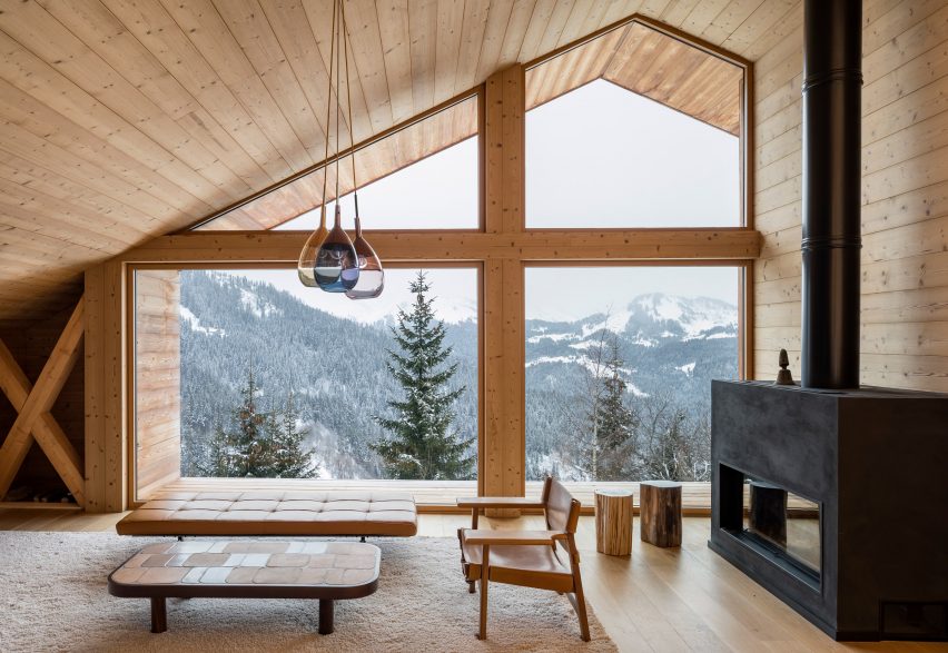 Mountain House by Studio Razavi Architecture