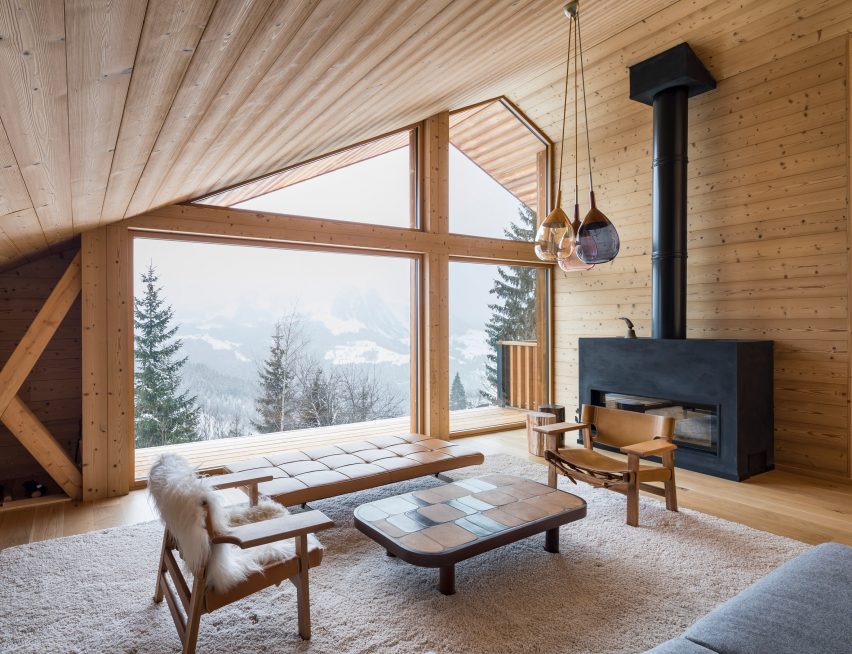 Mountain House by Studio Razavi Architecture