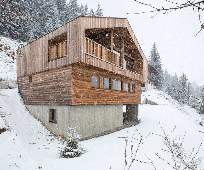 Mountain House by Studio Razavi Architecture