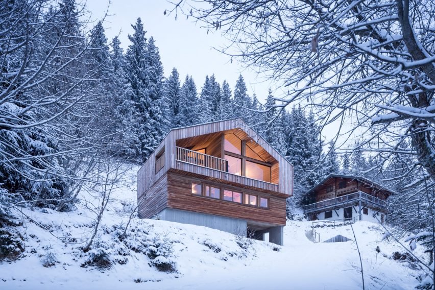 Mountain House by Studio Razavi Architecture