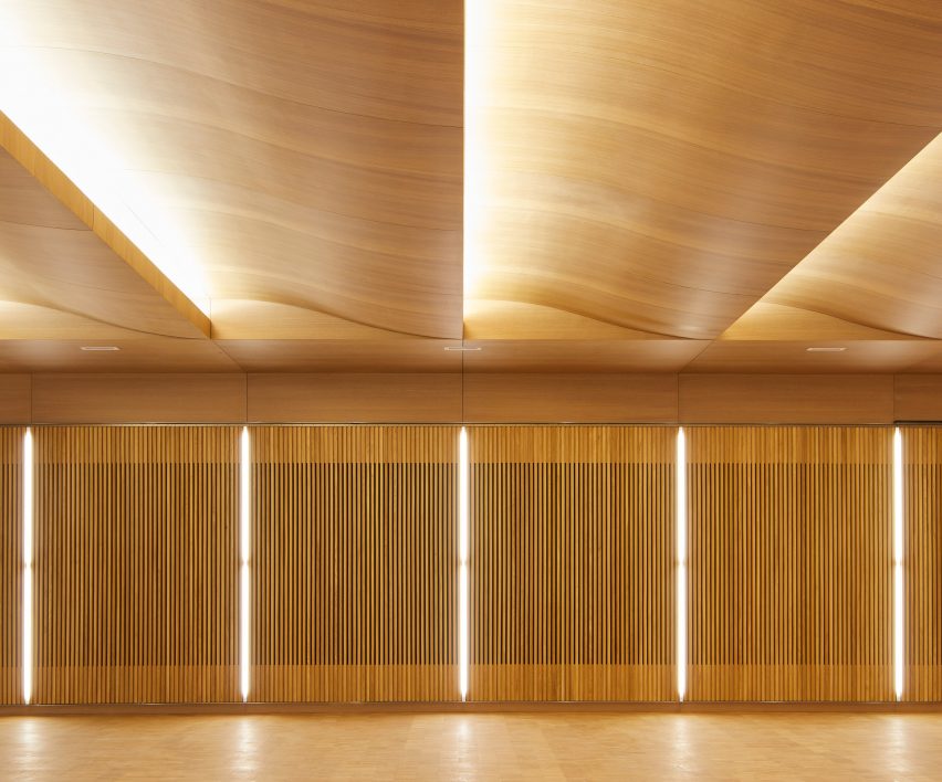 Museé d'arts de Nantes, France, by Stanton Williams