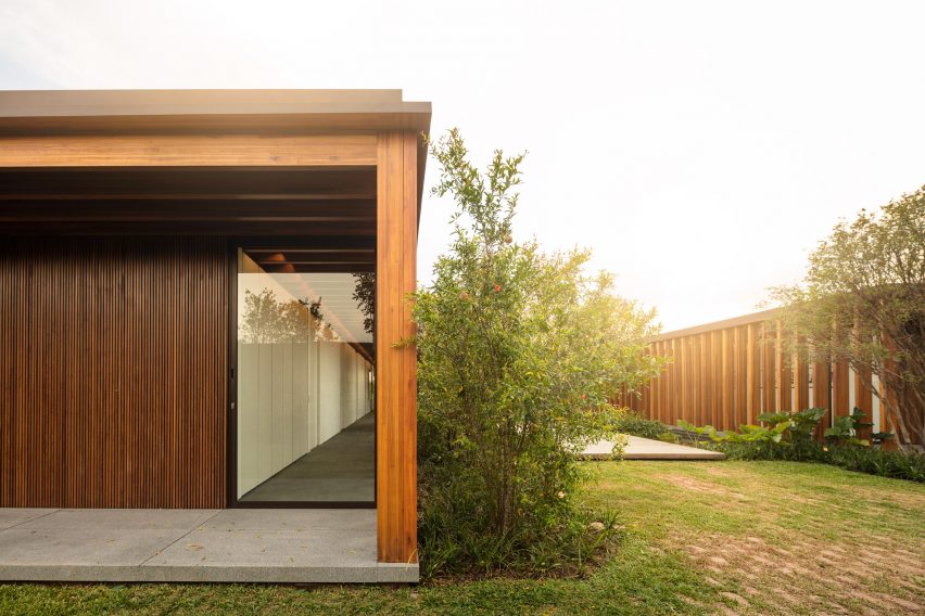 Jacobsen Arquitetura's OS House