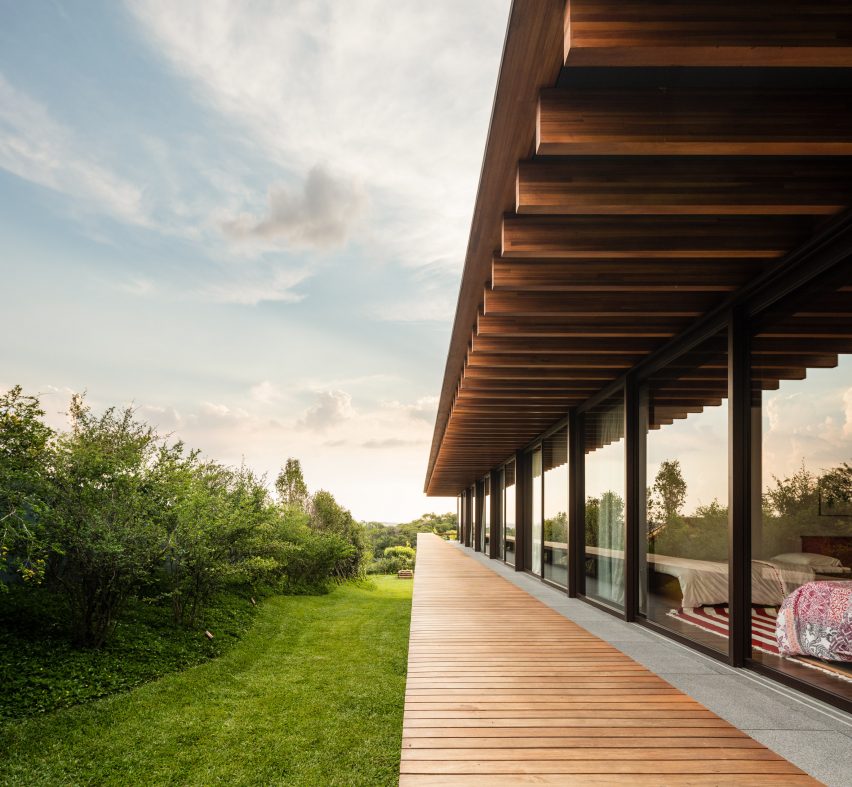 Jacobsen Arquitetura's OS House
