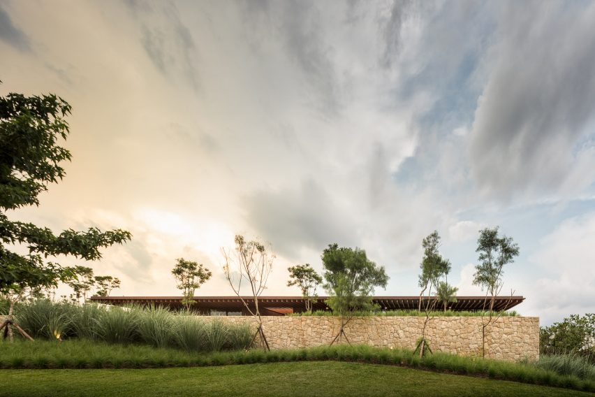 Jacobsen Arquitetura's OS House