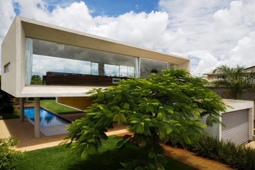 Osler House by Studio MK27