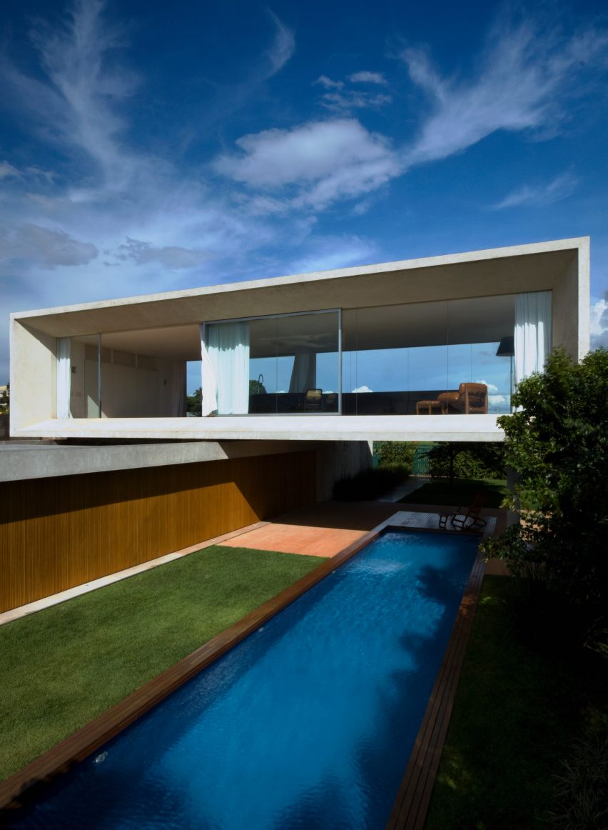 Osler House by Studio MK27