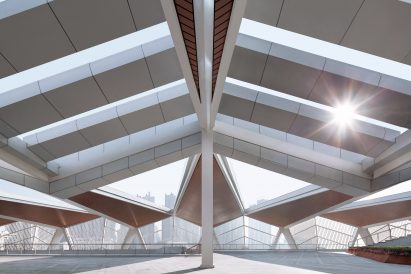 Qingdao Cruise Terminal by Mozhao Studio