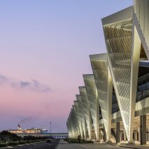 Qingdao Cruise Terminal by Mozhao Studio