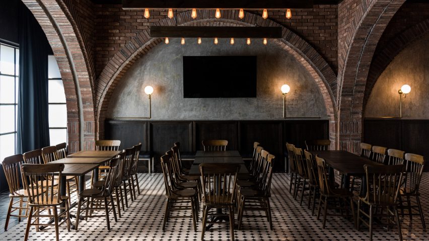 Salon Sociedad by Communal