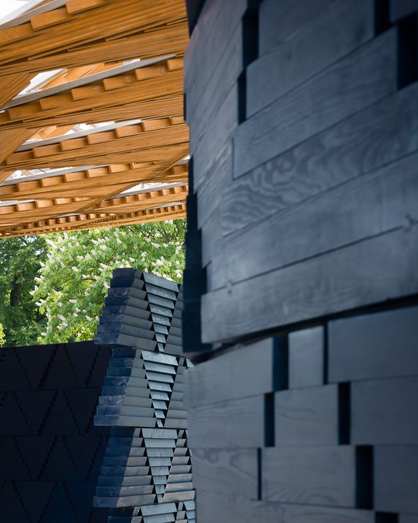 Serpentine Pavilion by Jim Stephenson
