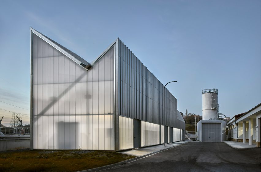 Sewage Treatment Plant in San Claudio, Spain, by Padilla Nicás Arquitectos