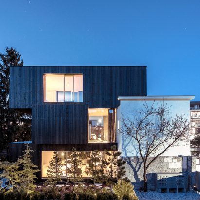 Shoebox House by OFIS Architects