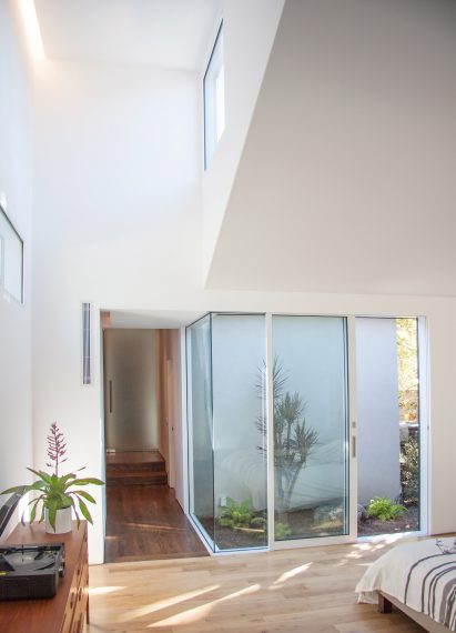 Shurkin Residence by Casey Hughes Architects