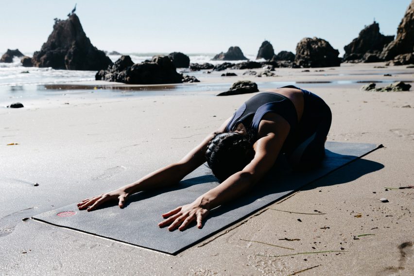 Smart yoga pants by Wearable X