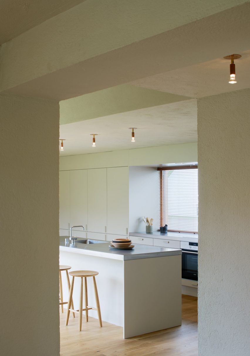 South of Sweden summerhouse by MAKA Arkitektur