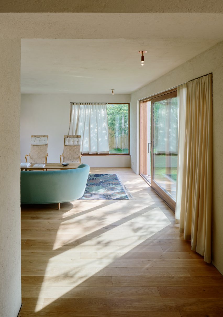 South of Sweden summerhouse by MAKA Arkitektur