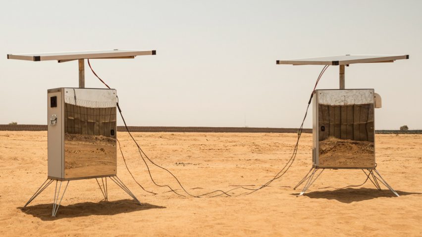 Sunglacier Desert Twins in Mali