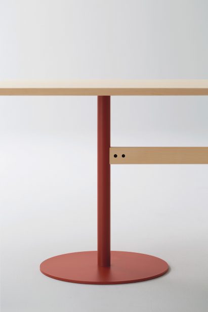 T&O tables by Jasper Morrison for Maruni