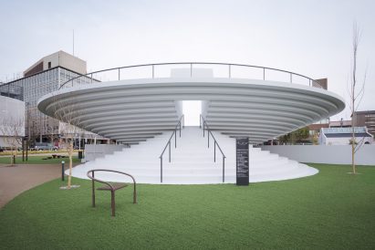 Tenri Station plaza CoFuFun by Nendo
