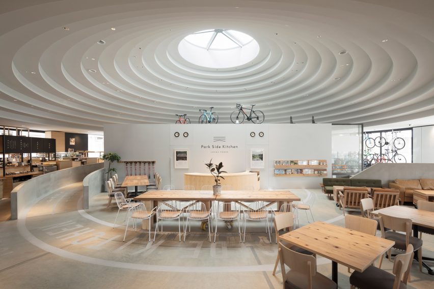 Tenri Station plaza CoFuFun by Nendo