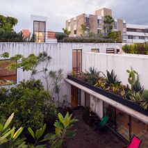 Andres Stebelski opens up artist’s Mexico City house to its courtyard during renovation