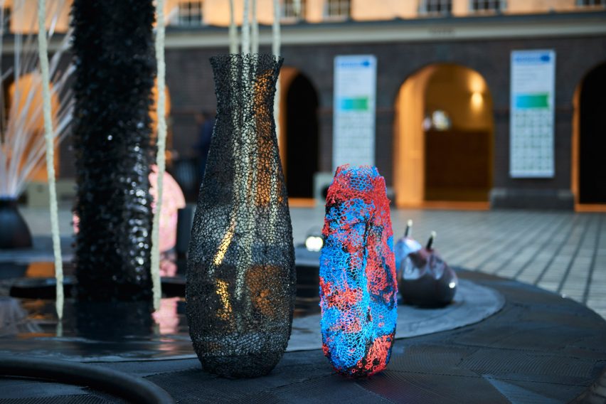 Water Bench Tropic City project by Jolan van der Wiel