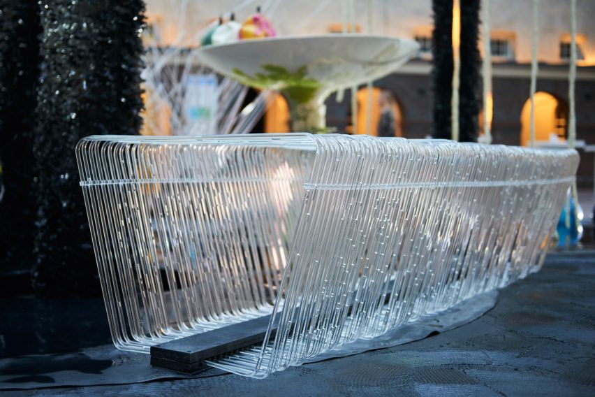 Water Bench Tropic City project by Jolan van der Wiel
