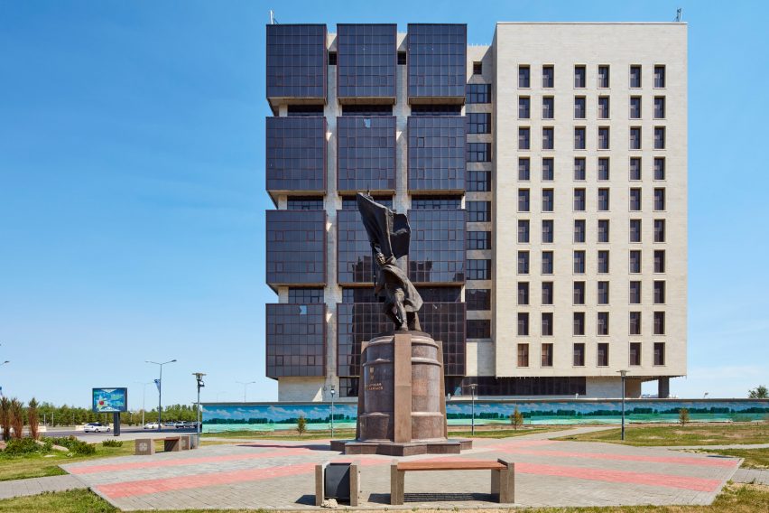 Paul Raftery photographs Astana post-Communism