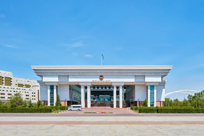 Paul Raftery photographs Astana post-Communism