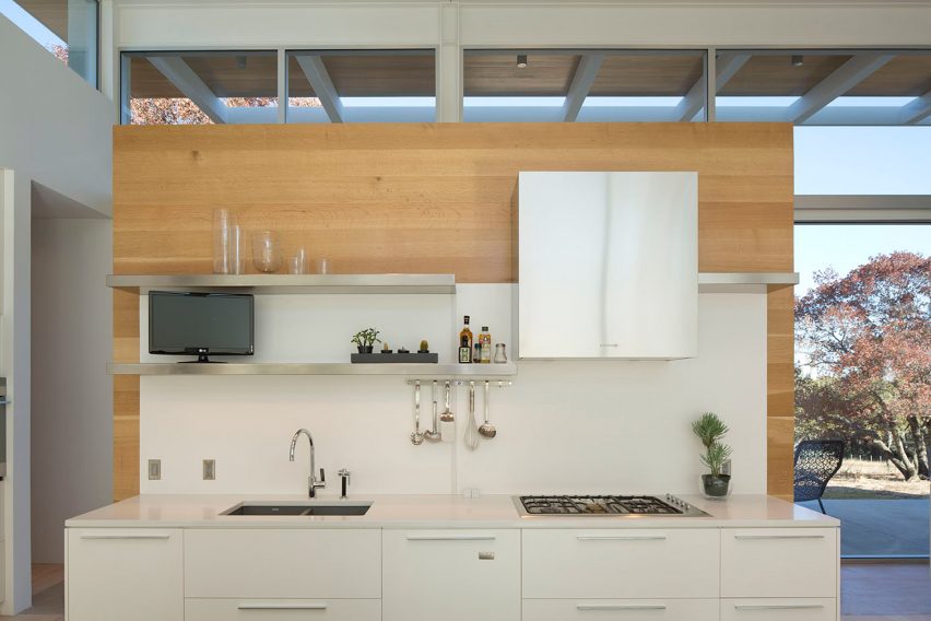 Dick Clark + Associates build Brownwood Residence