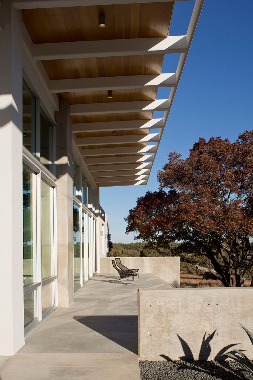 Dick Clark + Associates build Brownwood Residence