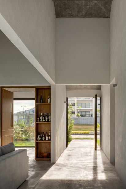 Casa Paraíso by DCPP