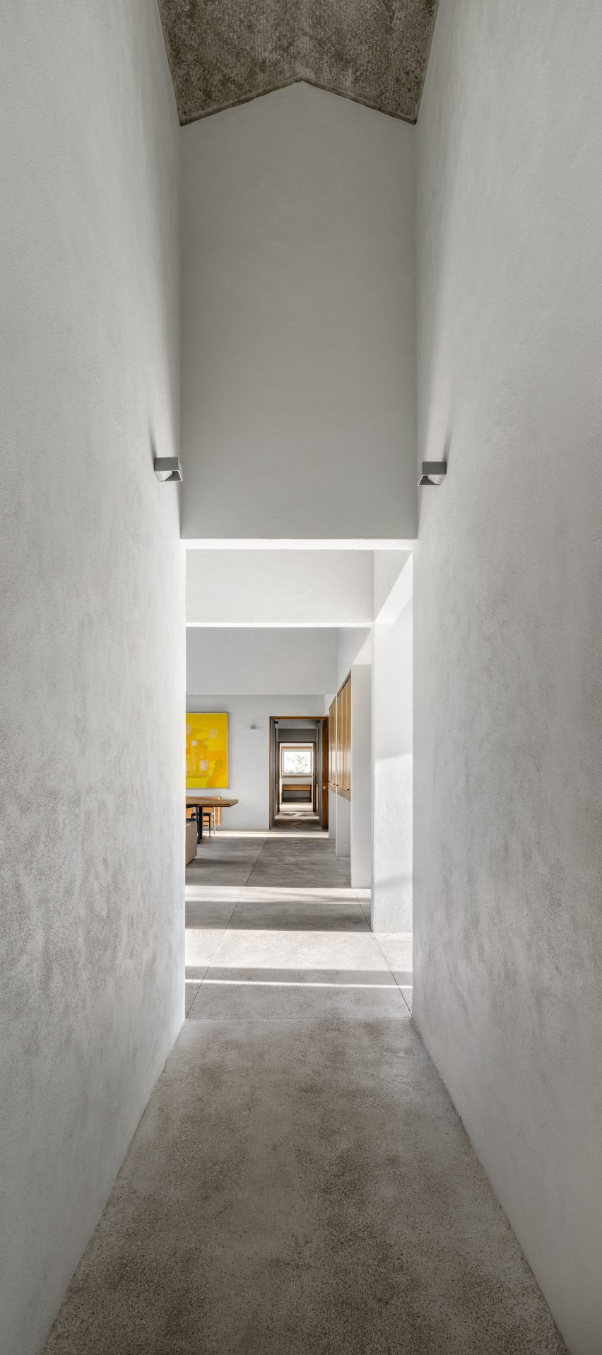 Casa Paraíso by DCPP