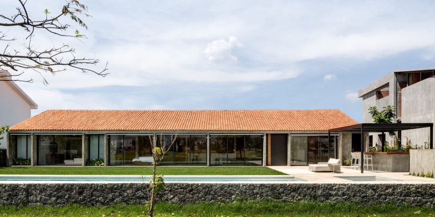 Casa Paraíso by DCPP