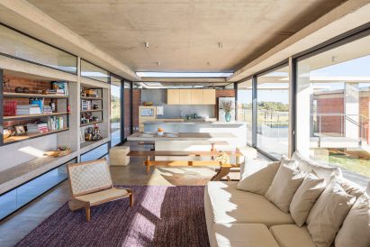 Casa Vila Rica by Bloco Arquitetos