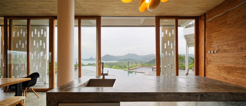 Budi Pradono Architects creates Clay House
