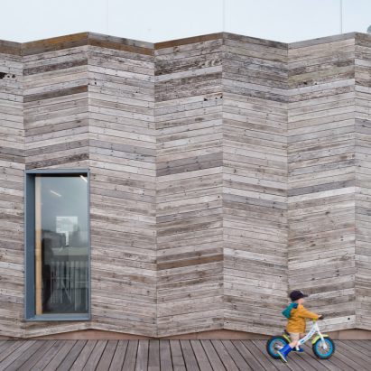 British seaside pier gets 21st-century update by dRMM