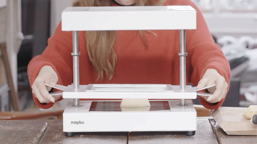 Mayku makes a desktop vacuum former