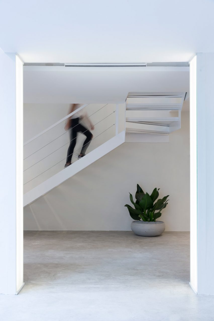 Egrey by MNMA Studio