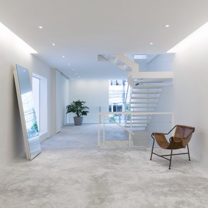 Egrey by MNMA Studio