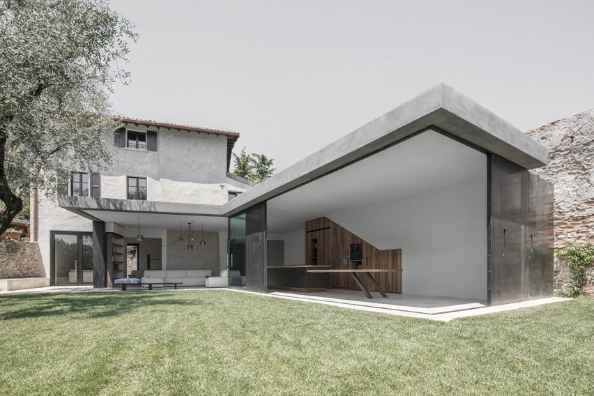 F Holiday Home, Italy, by Bergmeisterwolf Architekten