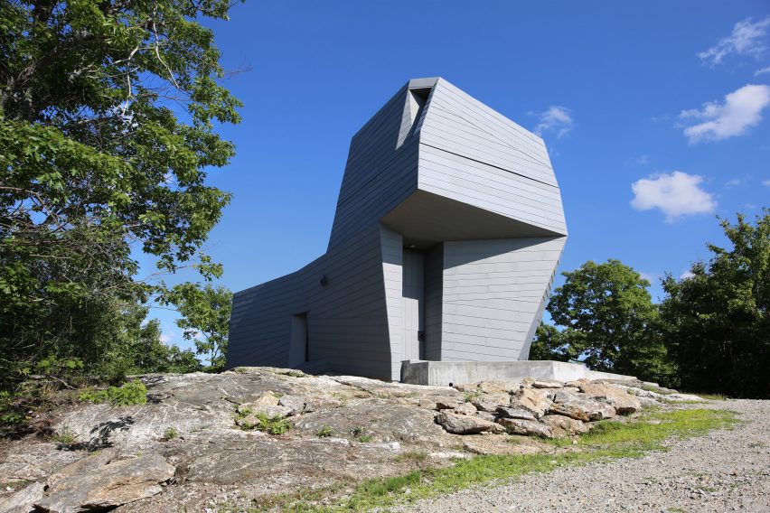 Gemma Observatory by Anmahian Winton Architects