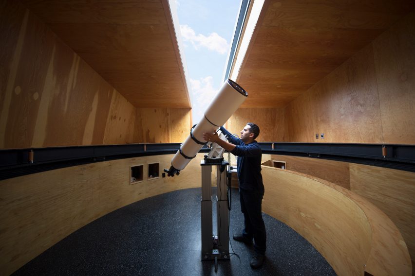 Gemma Observatory by Anmahian Winton Architects