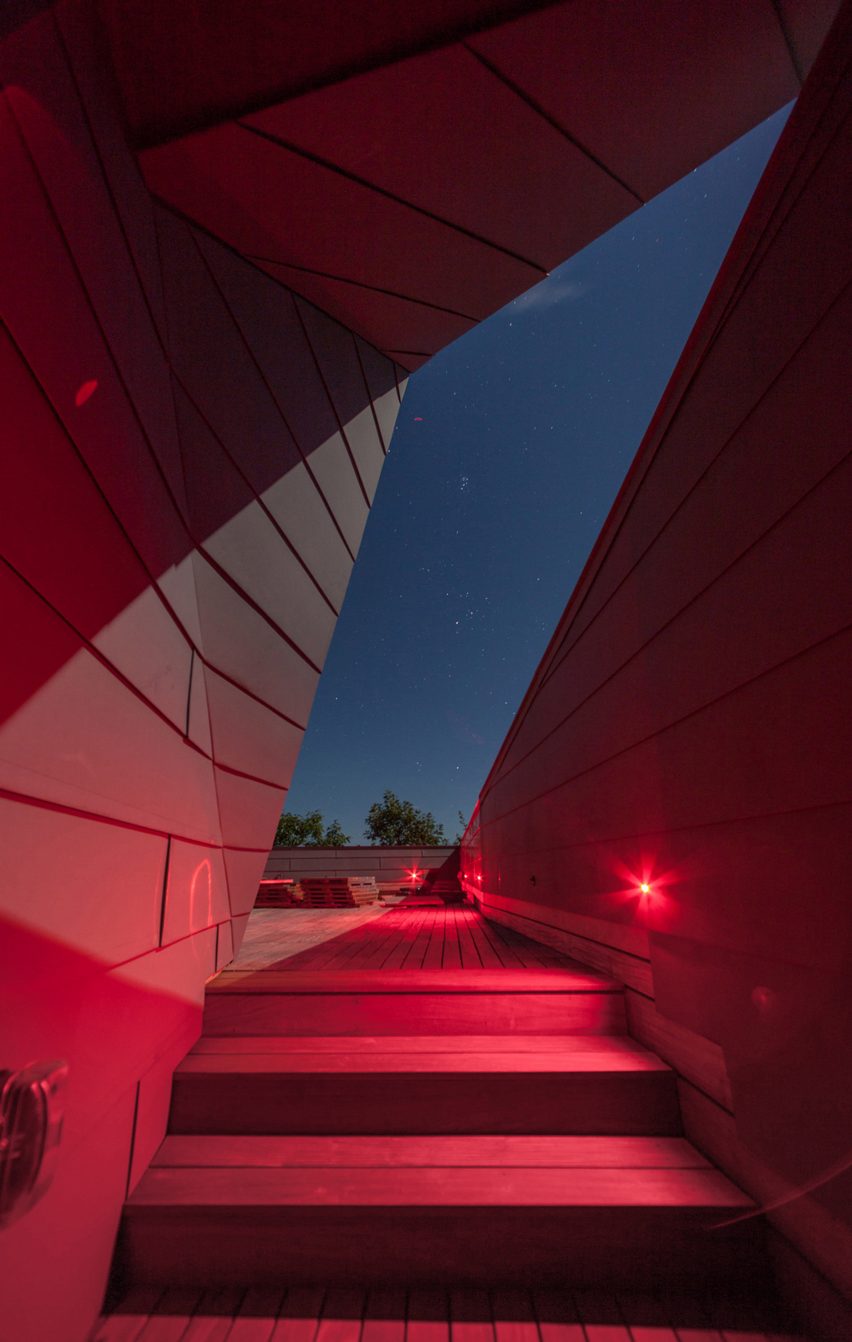 Gemma Observatory by Anmahian Winton Architects