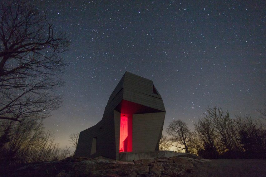 Gemma Observatory by Anmahian Winton Architects