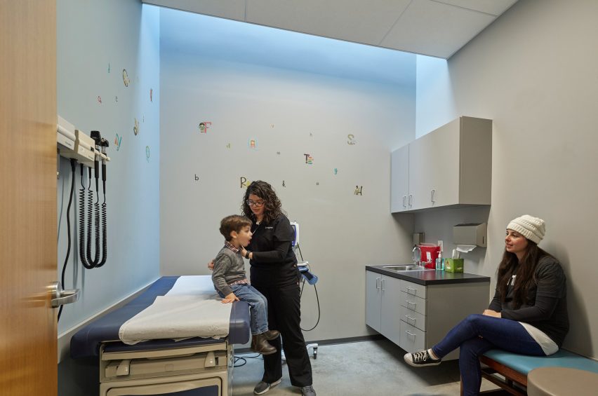 Marlon Blackwell Architects creates Arkansas pediatric clinic
