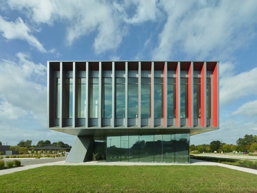 Marlon Blackwell Architects creates Arkansas pediatric clinic