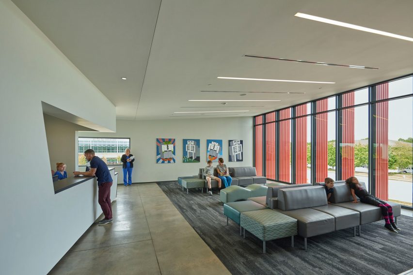 Marlon Blackwell Architects creates Arkansas pediatric clinic