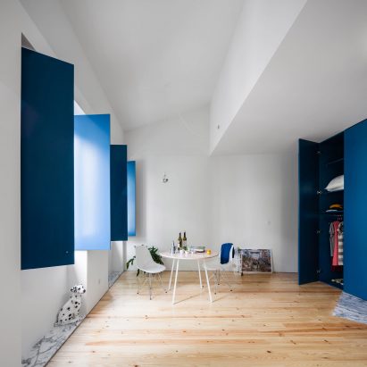 House in Rua Faria Guimãres by Fala Atelier
