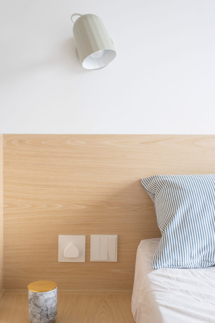 Mnb Design Studio refurbishes compact apartment in Hong Kong